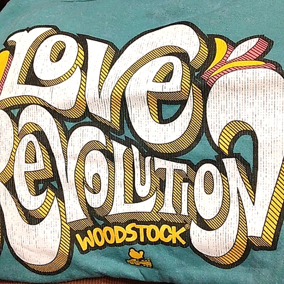 NWT*Junior's Plus Woodstock~Love Revolution Mineral Wash Tee~XXL - Picture 11 of 11